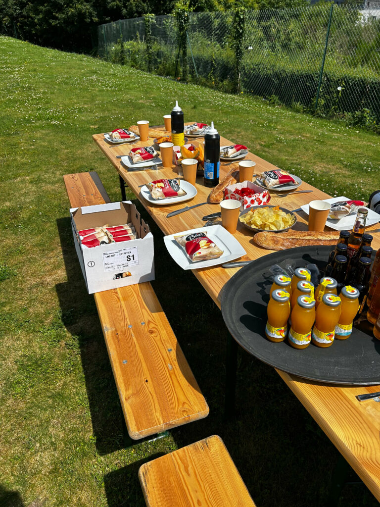 Photo repas employés